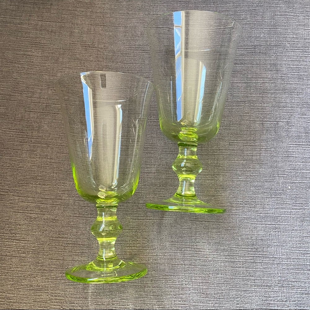 2 Retro Vintage Inspired Lime Green Glass Water Iced Tea Goblet - Picture 4 of 8